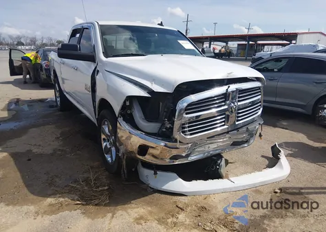 2016 Ram 1500 Big Horn z USA, uszkodzony, nr VIN 3C6RR6LT6GG337761